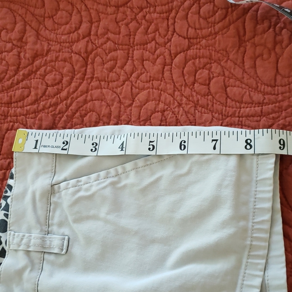 Volcom shorts - Picture 2 of 7